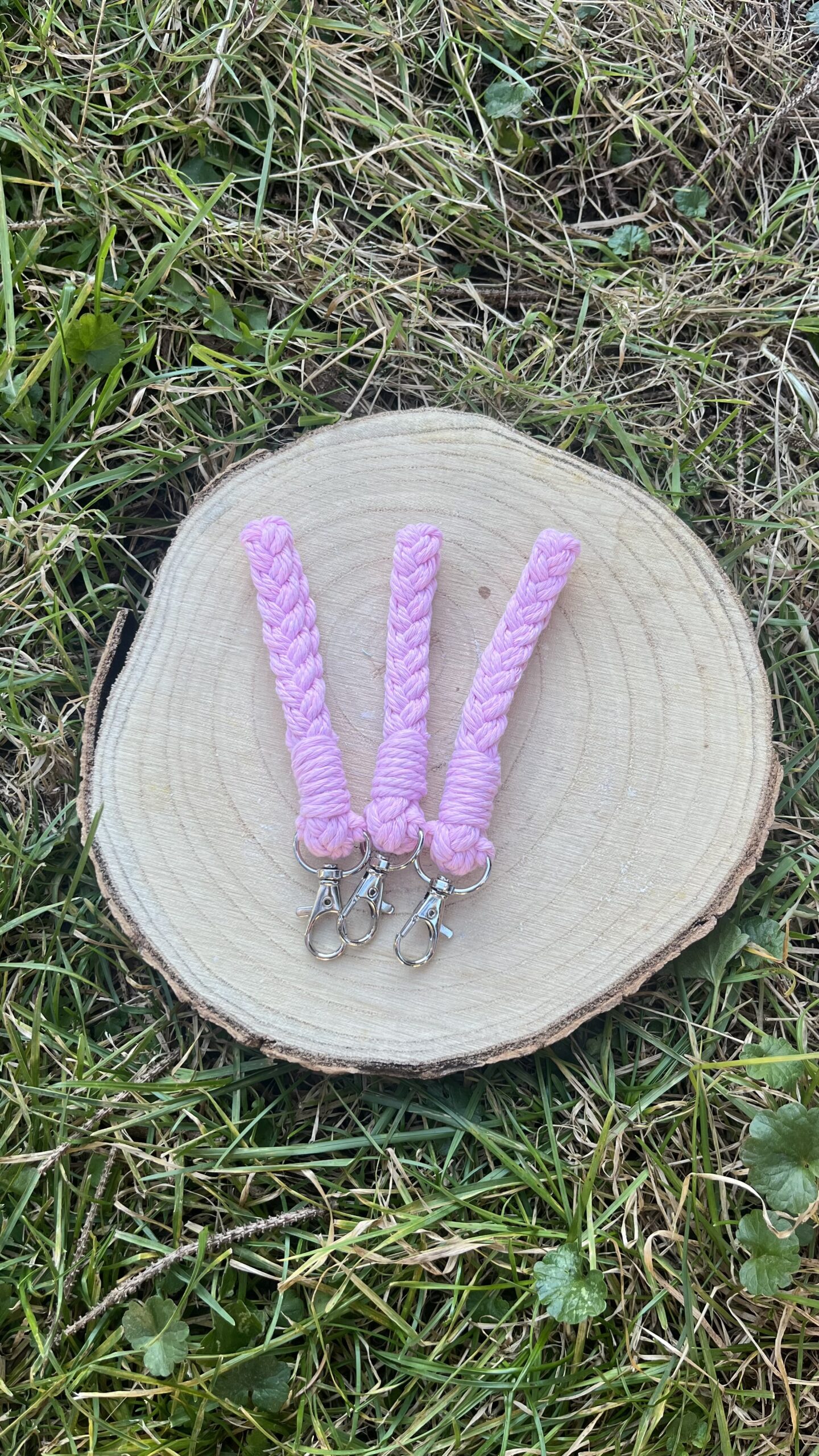 Macramé klíčenka xs (Růžová)